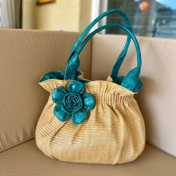 Bueno Handbags - Bueno, Woven Straw Beach Bag
